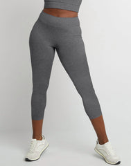 Hanes Women's Stretch Jersey Capri Leggings, 21"